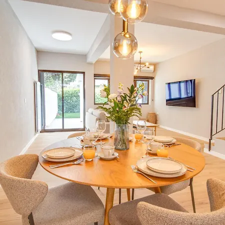 15min Santa Eulalia Ac Parking Villa